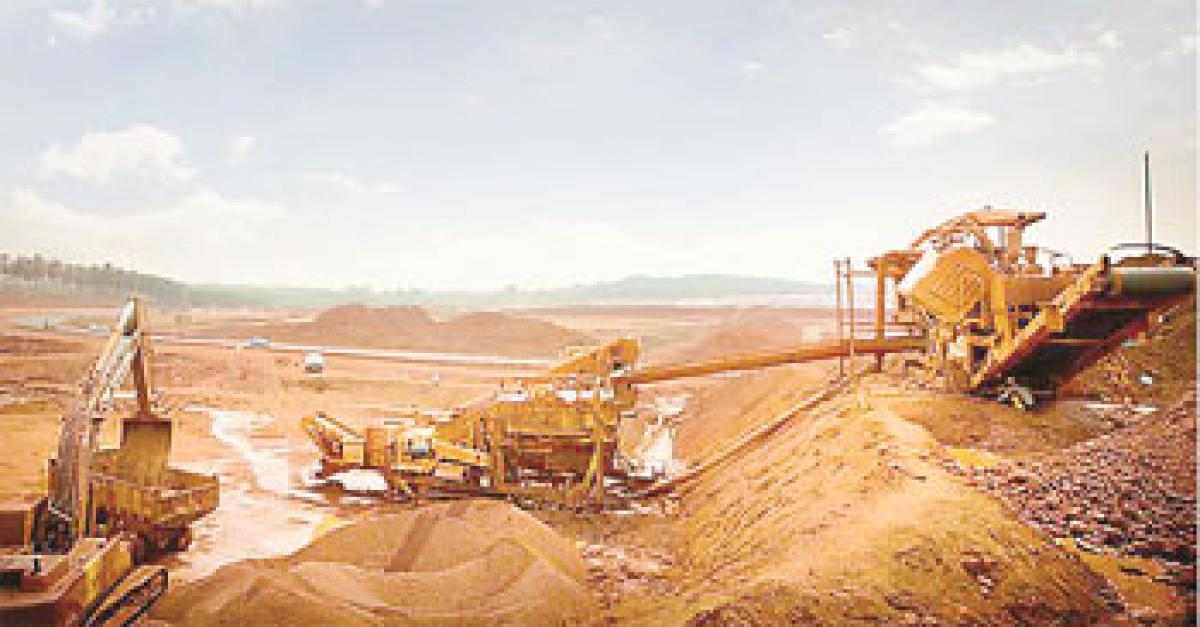 Malaysia to halt bauxite mining after green scare