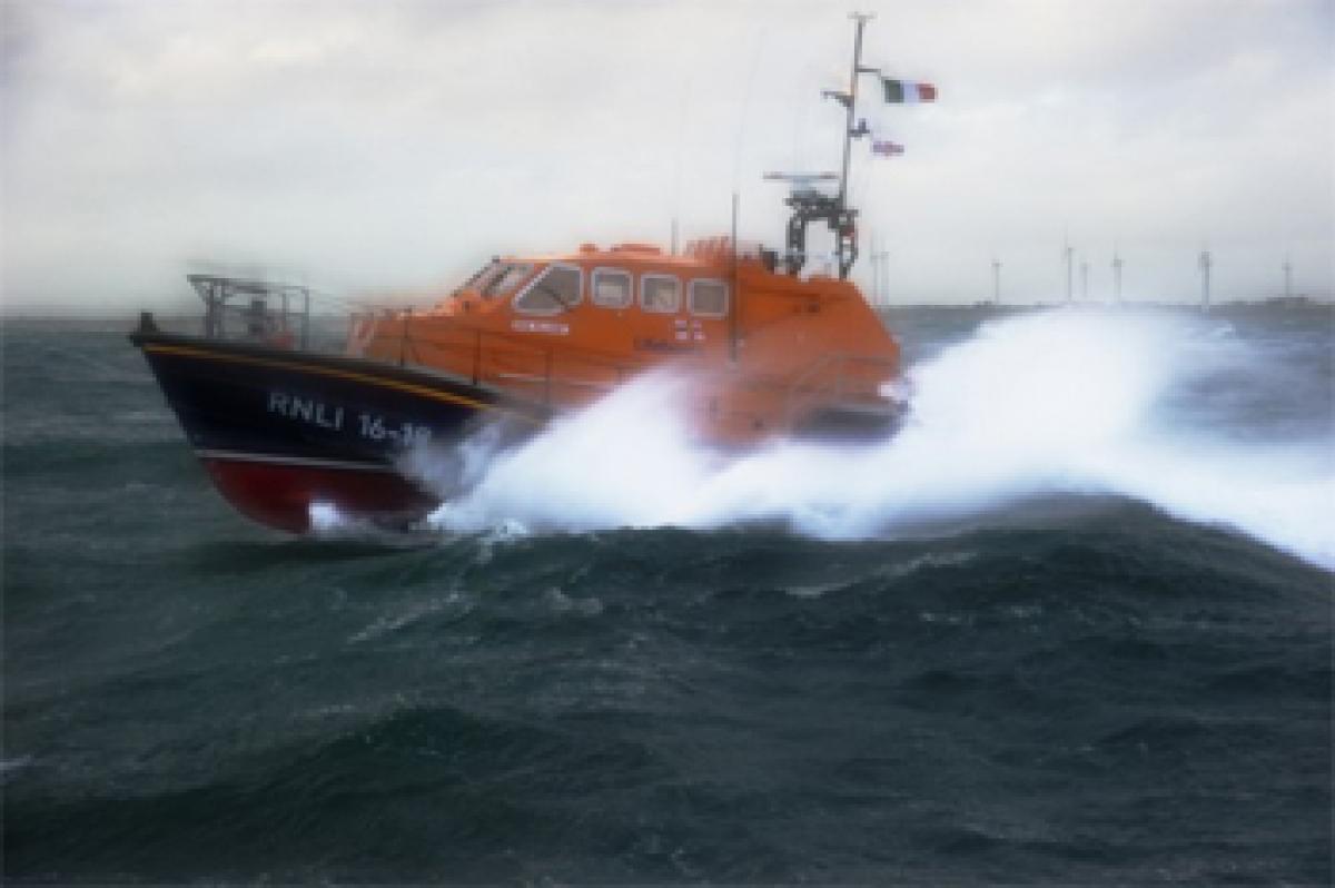 Stormy weather in Haiti sinks boat in rough waters kills six