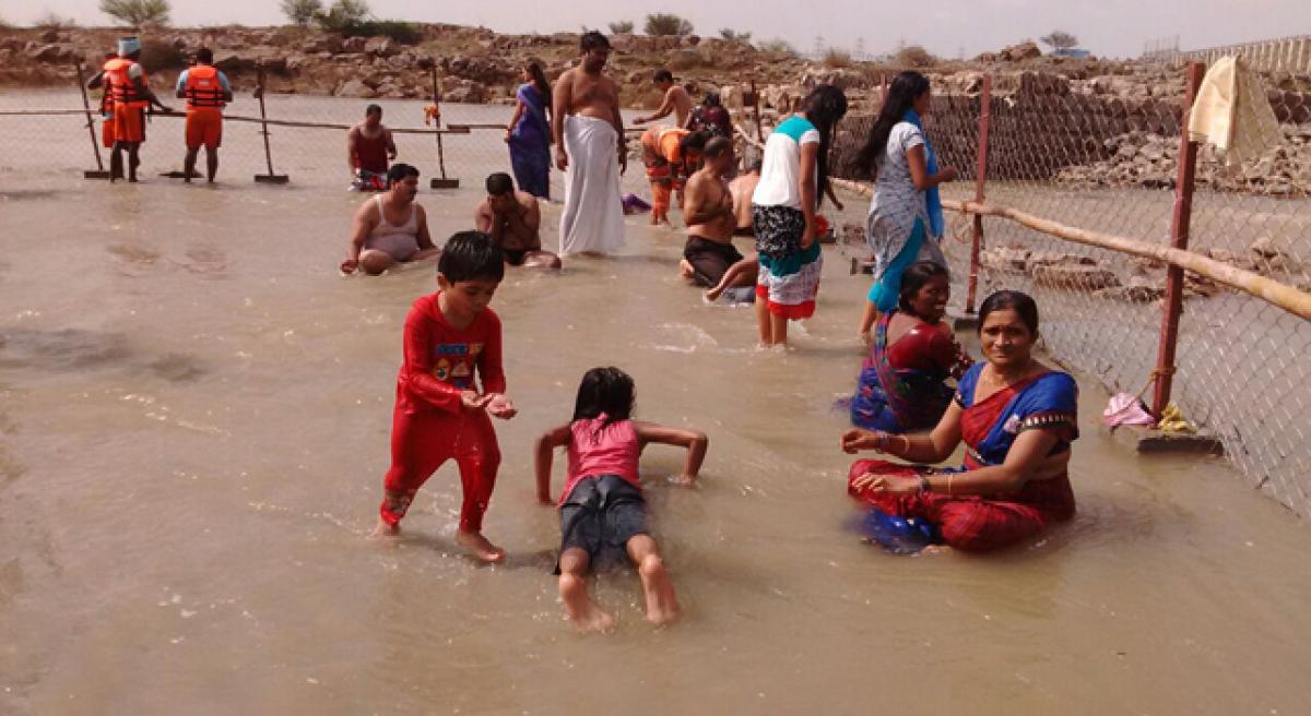 Low water levels dampen pilgrims spirits