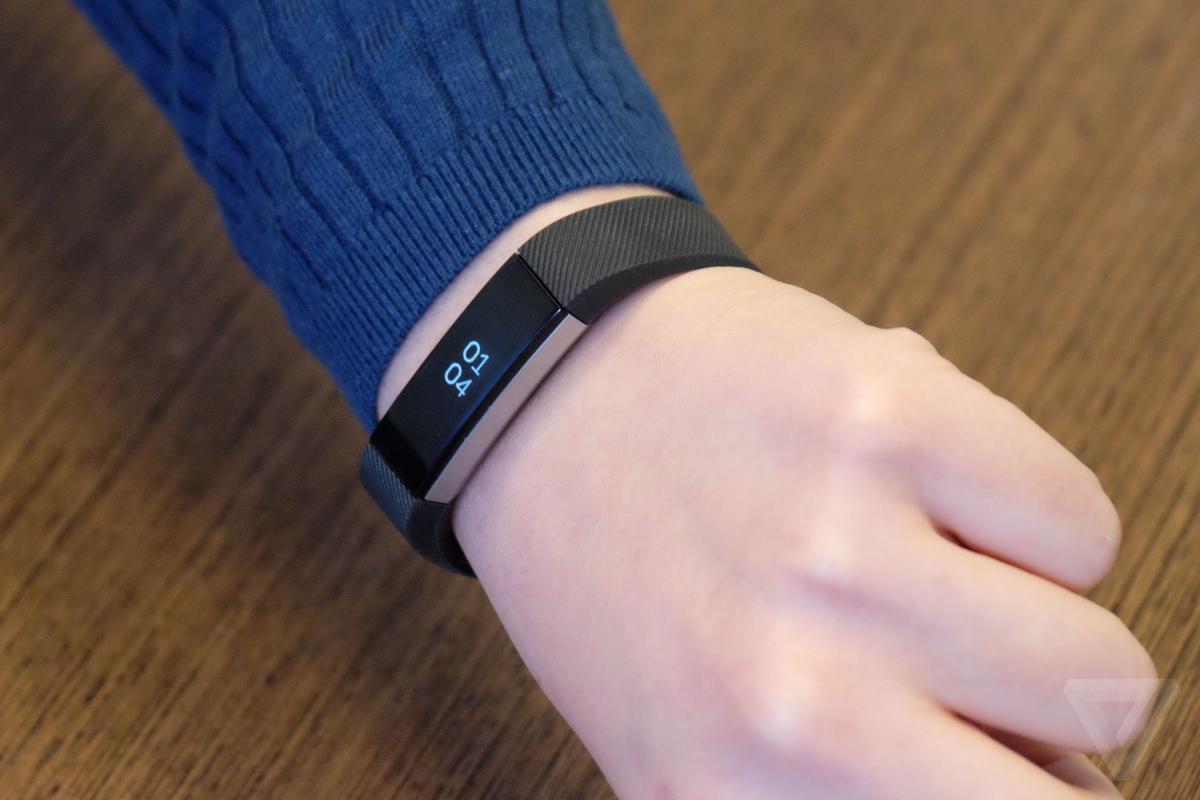 Fitbit to unveil new range of products by end of 2016