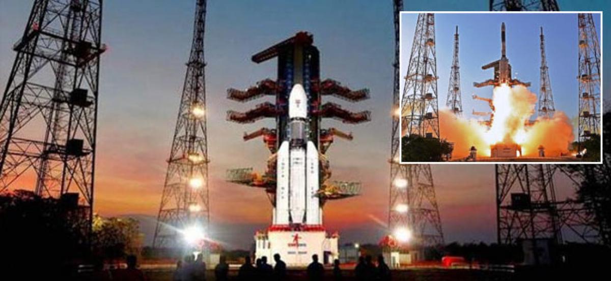 Indias new, heaviest rocket lifts off with GSAT-19