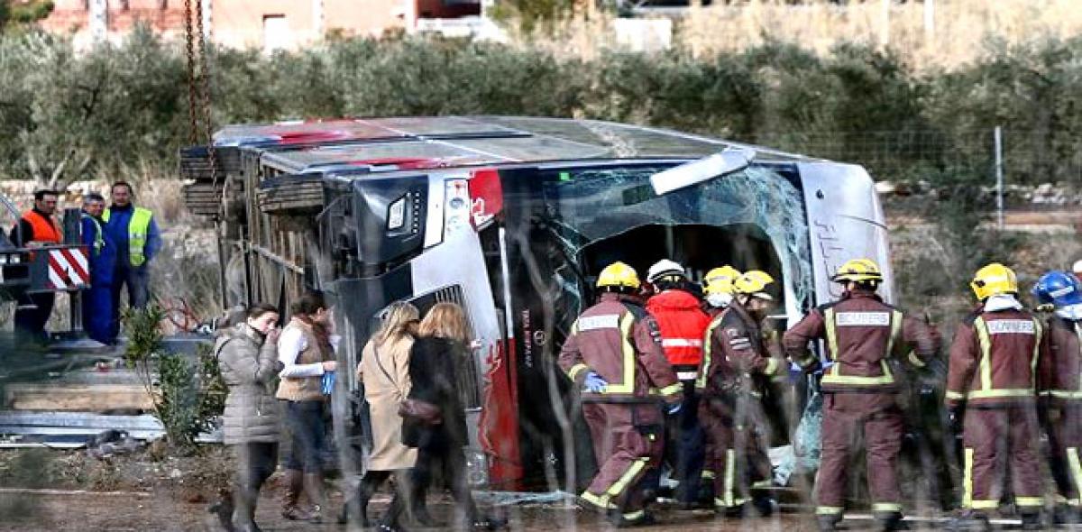 13 students die in Spain accident