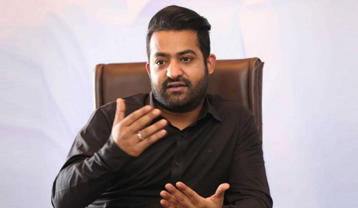 NTR didnt wish to Chiranjeevi but greeted to Bollywood star