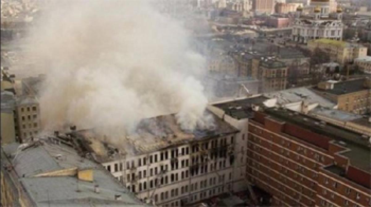 Fire engulfs Russian defence ministrys building in Moscow