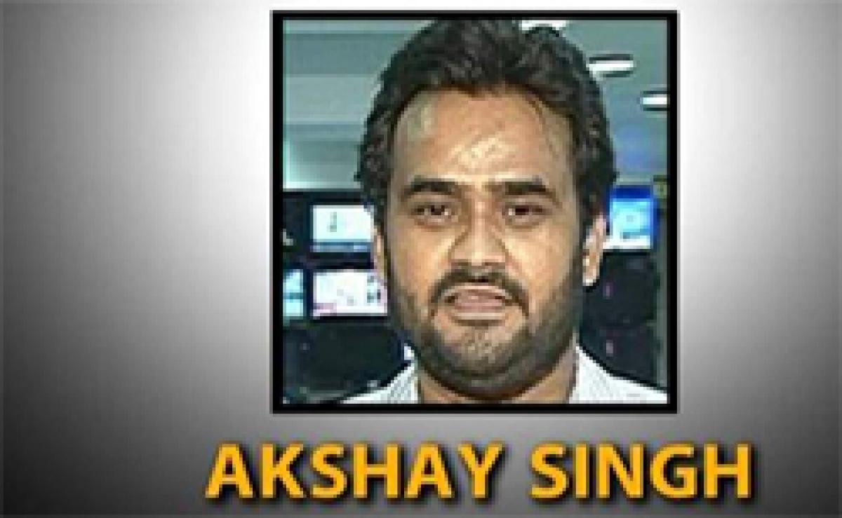 Journalist Akshay Singh was trembling, frothing during last moments, says eyewitness