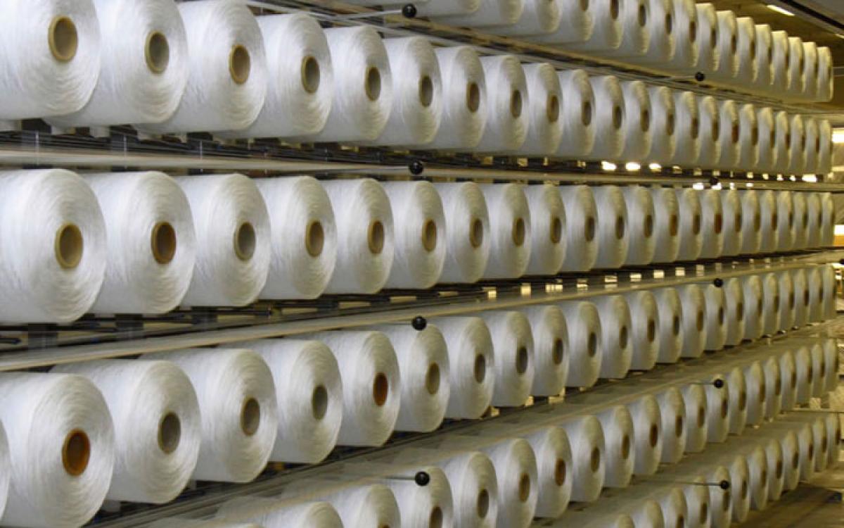 Govt expects 30k-cr boost for textile parks