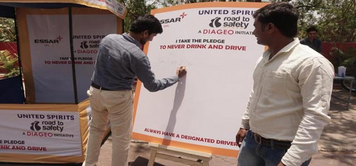USL Diageo and Essar Oil do their bit for road safety awareness