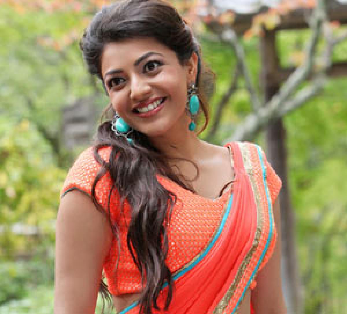 Kajal floored by Pawan’s humility