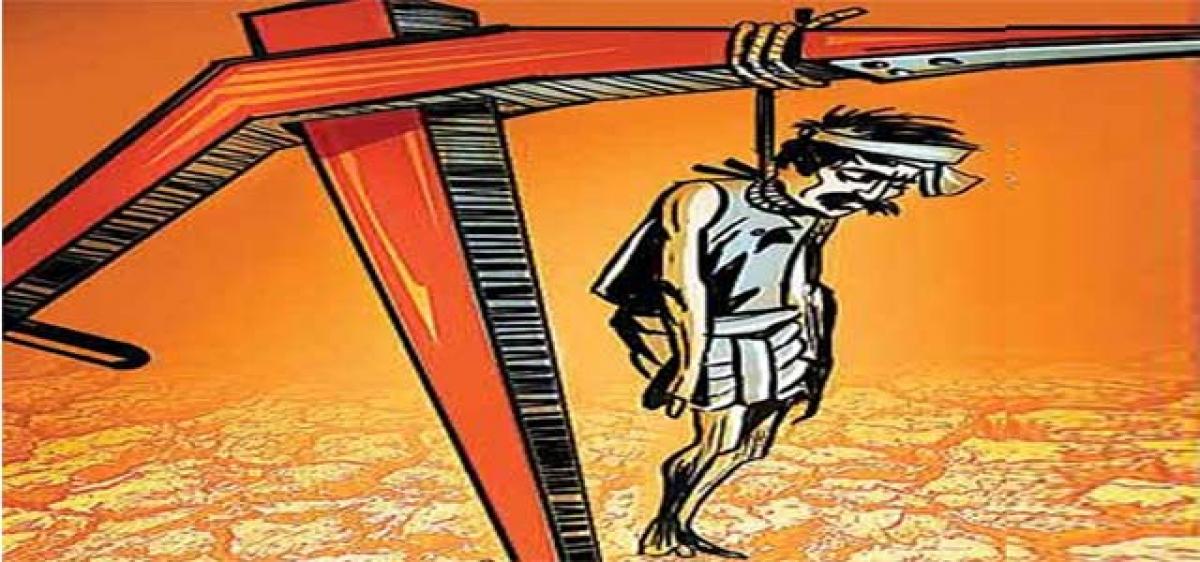 Debt-ridden farmer ends life in Parkal