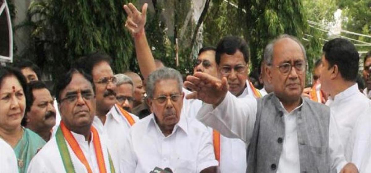 Congress upbeat on getting defector MLAs disqualified