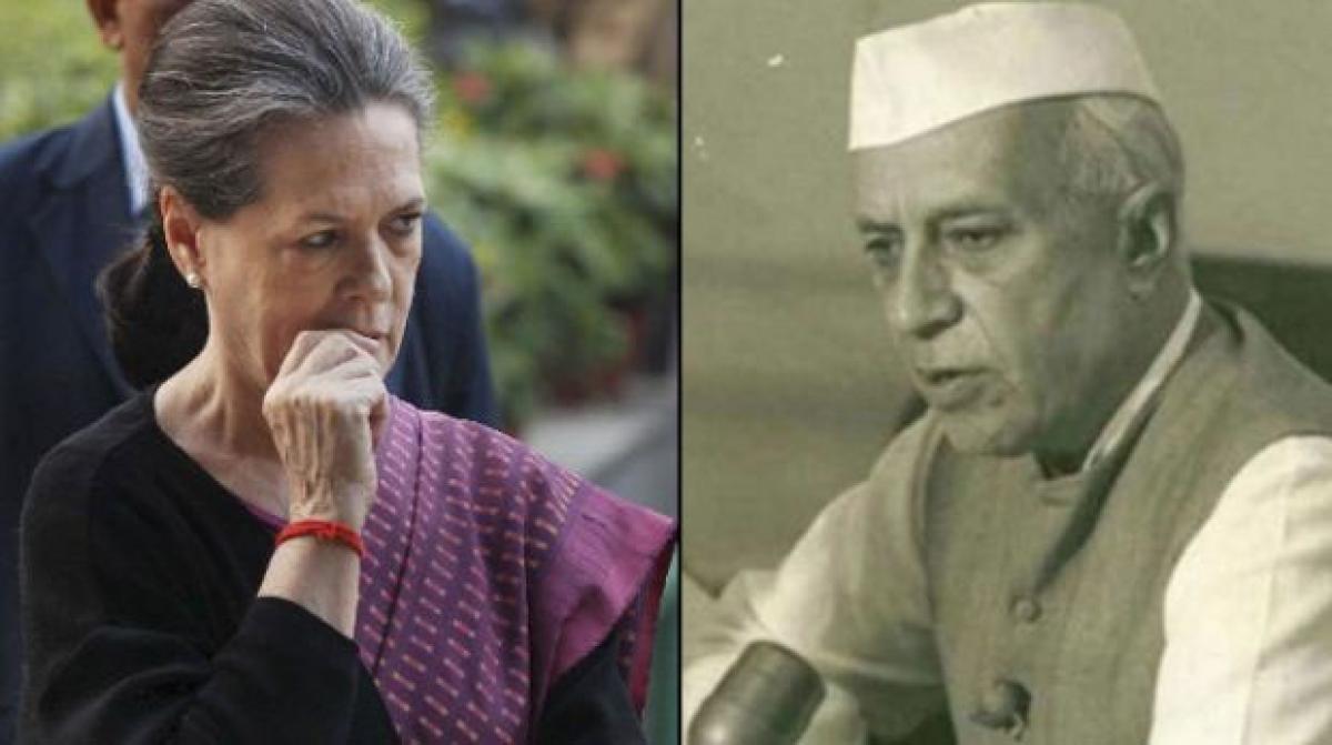 Congress left red-faced as party journal criticises Nehru, praises Patel