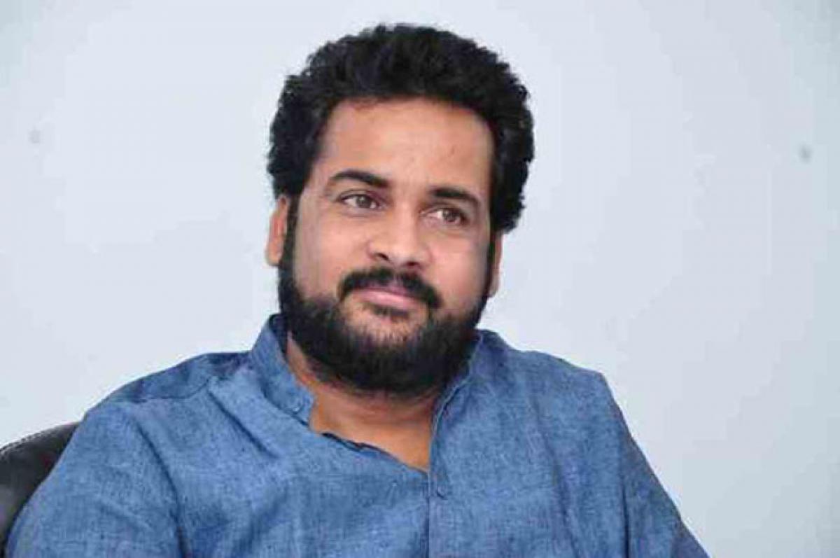 Actor Shivaji faults businessmen MPs over special status issue
