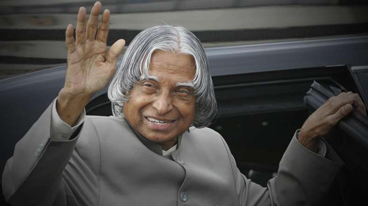 Nation mourns Abdul Kalam’s demise, PM to receive body at Delhi airport