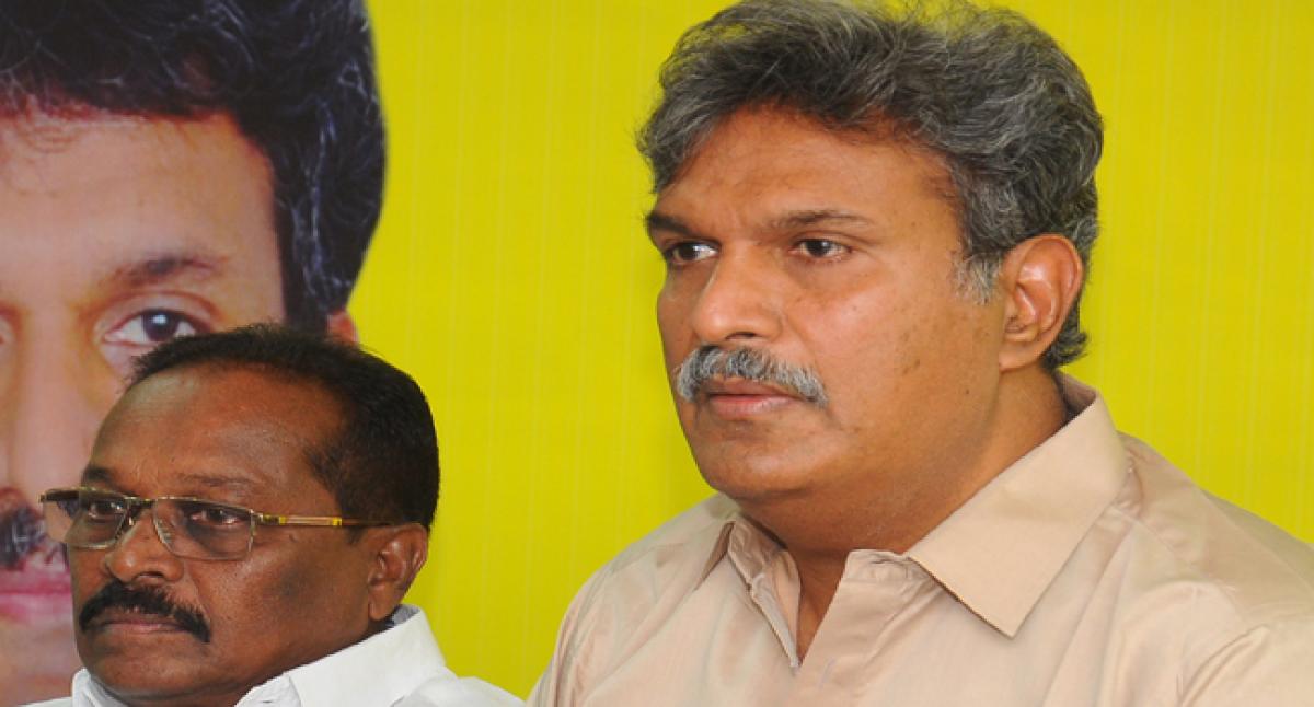 Chandrababu Naidu will lead Third Front: TDP MPs