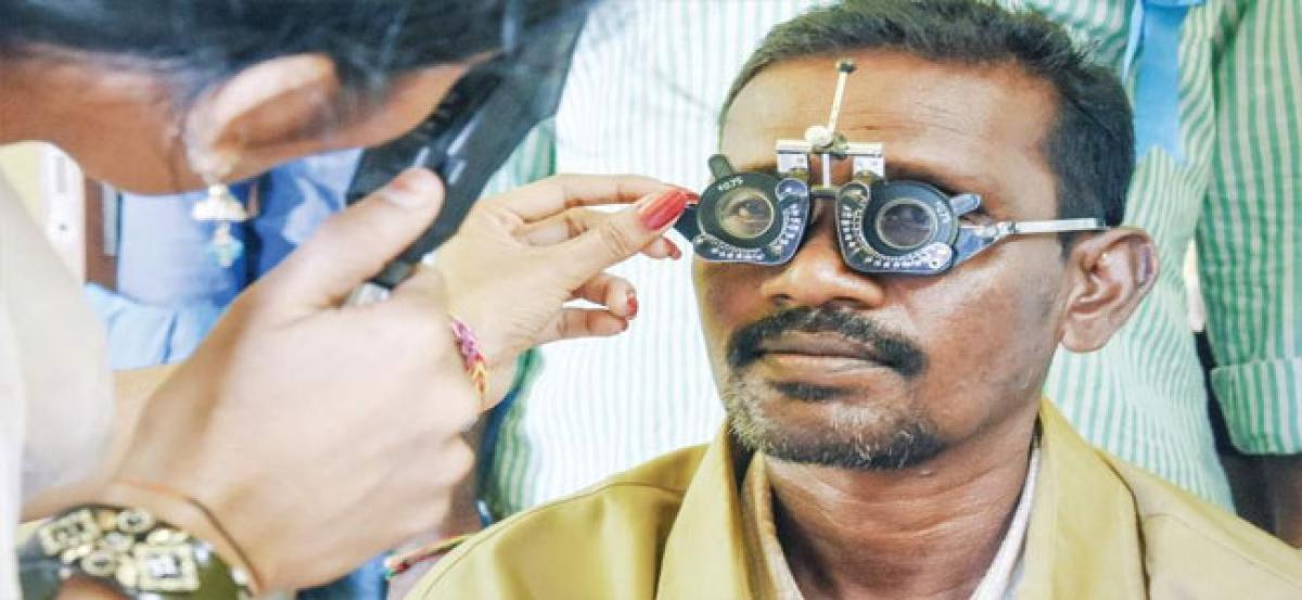 650 glasses distributed freely at 2-day eye camp