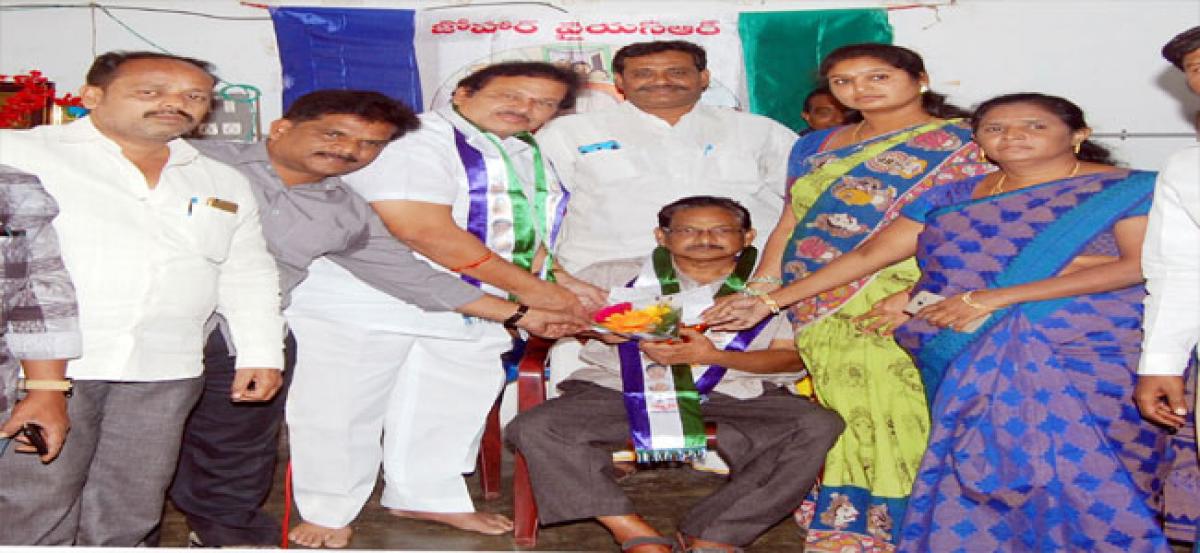 YSRCP appoints Dodda for differently abled unit