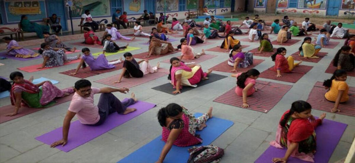 Free yoga camp at Pragna Pre School