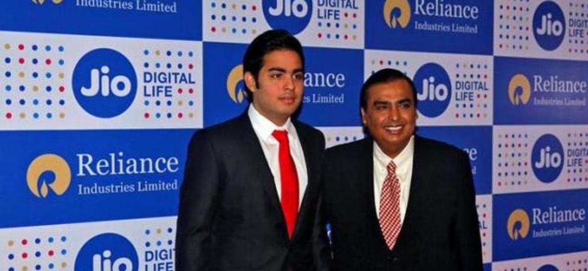 Reliance Jio racks up 100 million subscribers but ends freebies