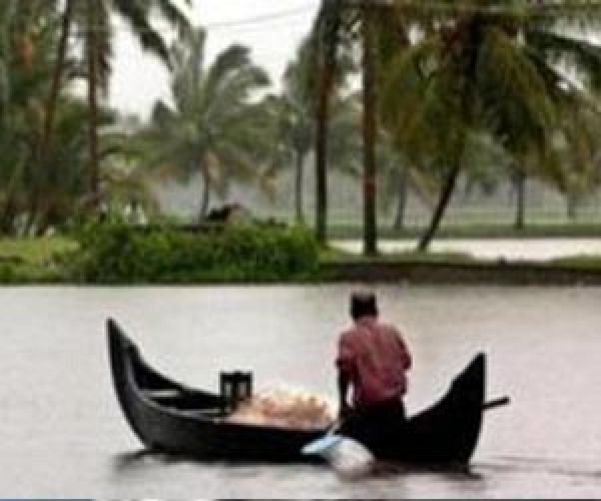 Heavy rains in Kerala wreaks extensive damage
