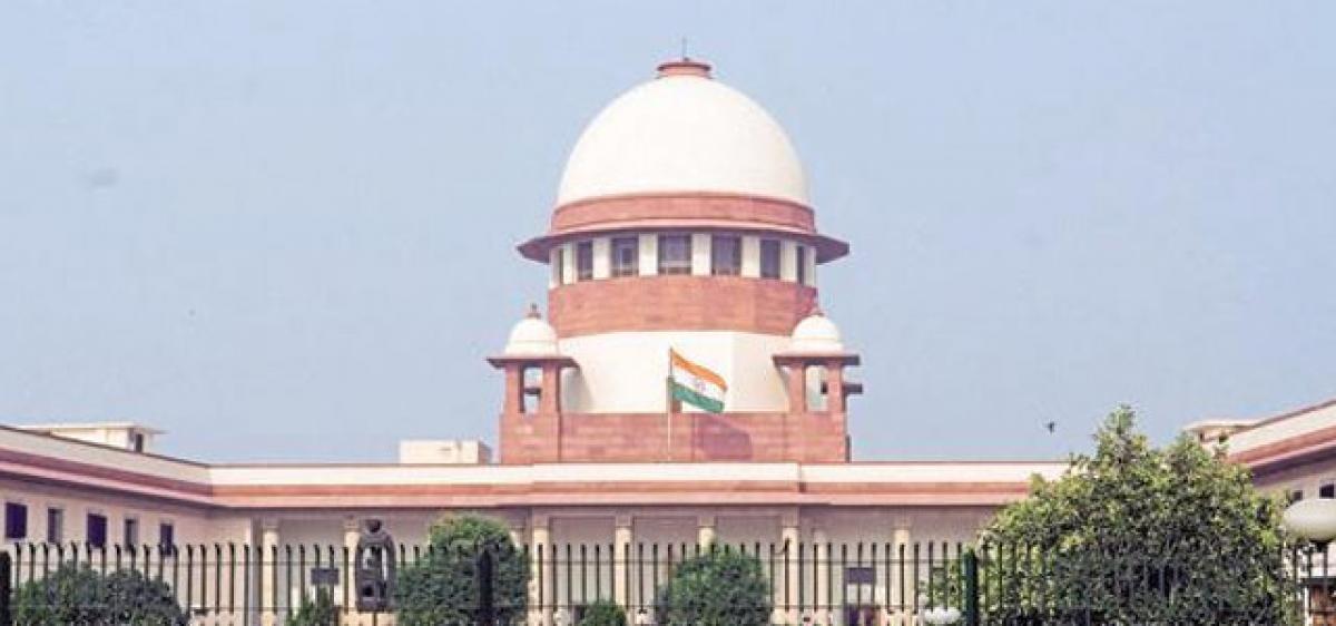 SC pulls up Telangana govt for detaining saree thief