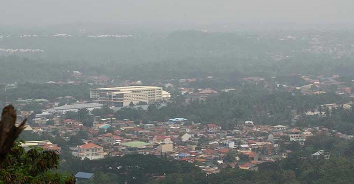 Indonesia Readies Warships for Haze Evacuation