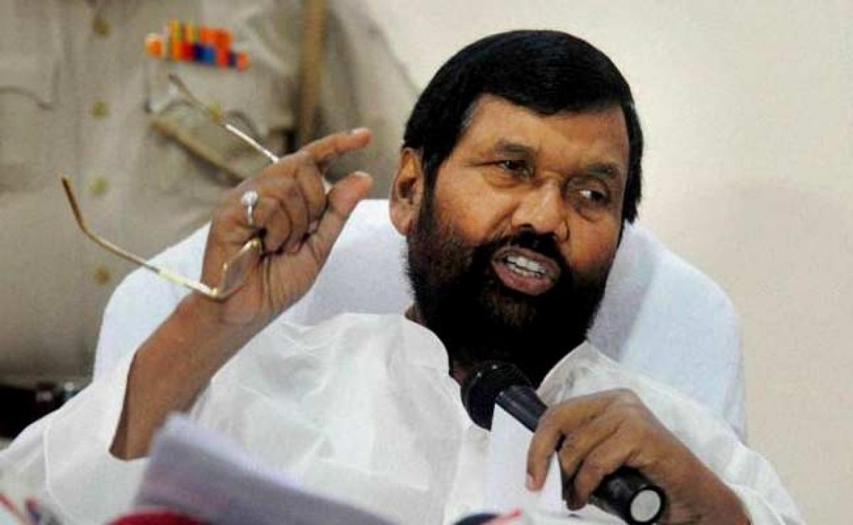 May Reimpose Import Duty On Wheat: Union Minister Ram Vilas Paswan