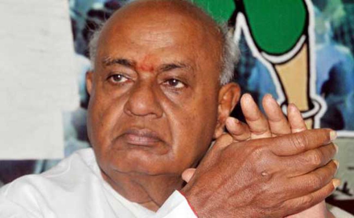 Deve Gowda lends support for Special Status Category demand