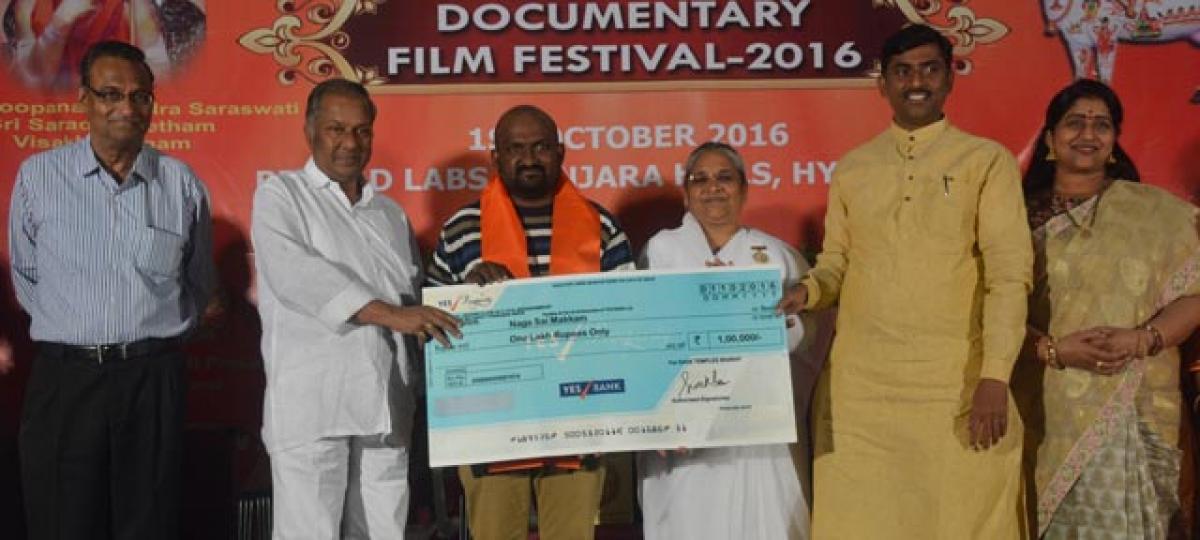 Naga Sai Makkam wins Save Temples film fete