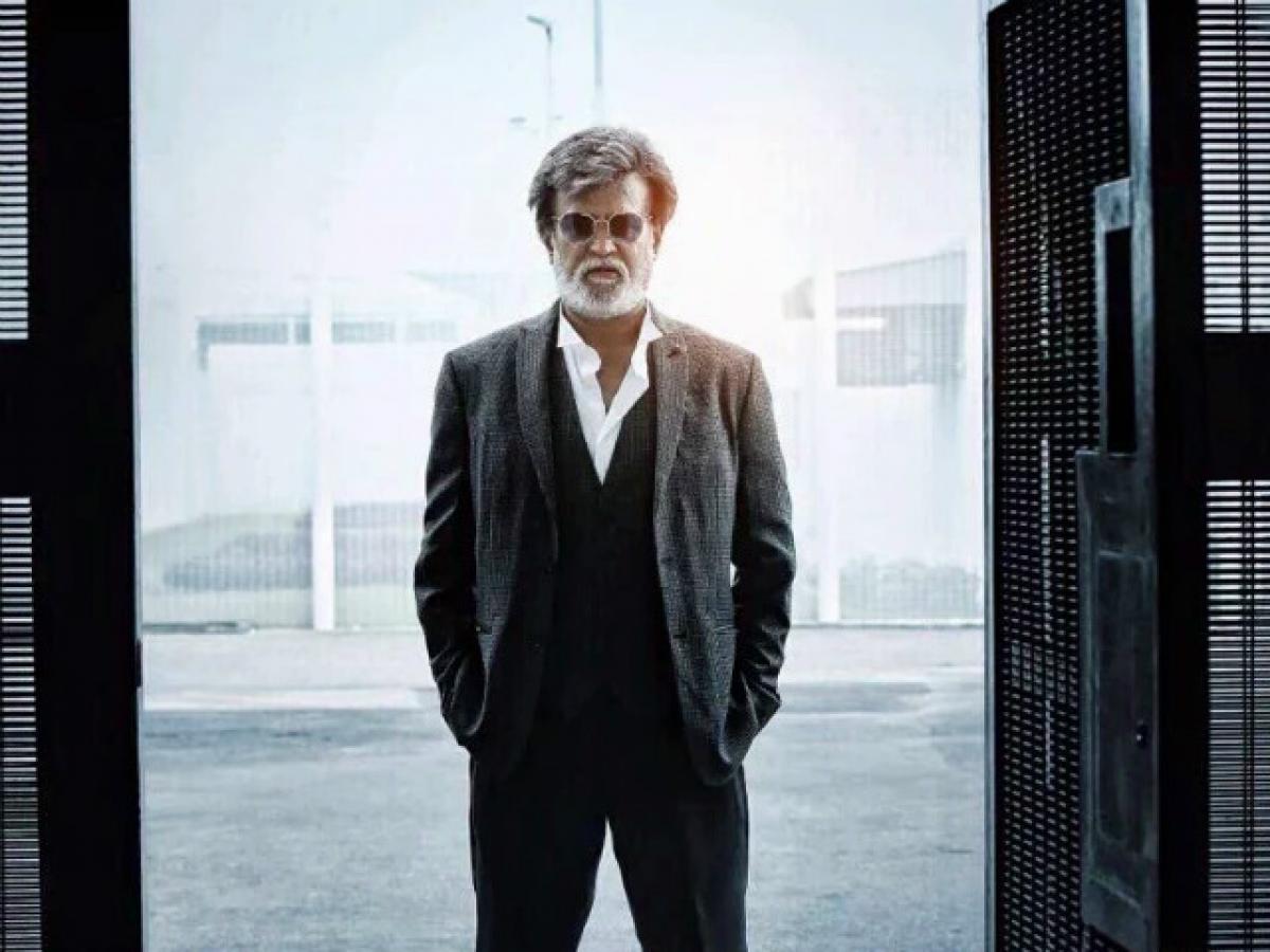 Lingaa trouble continues, makers demand stay on Rajinikanths Kabali