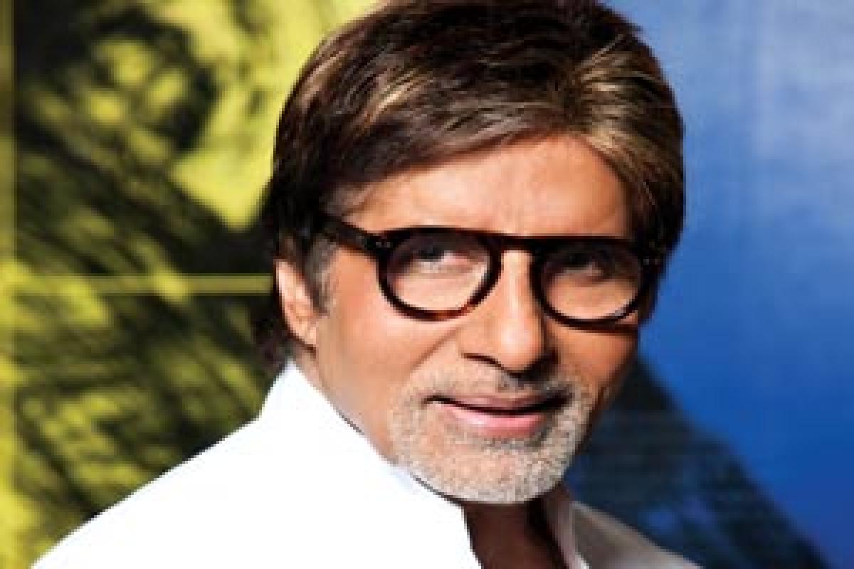 Big B to play himself in Padman