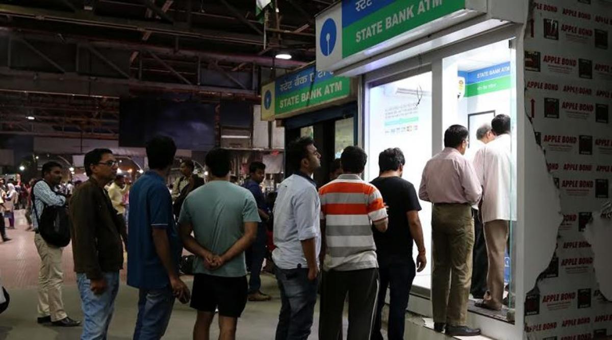 Note ban: Kerala government announces Rs 2 lakh to kin of 4 who died in ATM queue