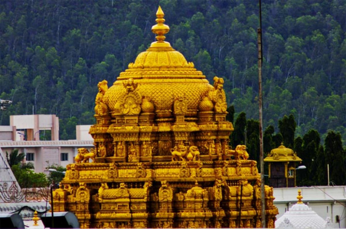 Tirumala witnesses heavy rush during weekend