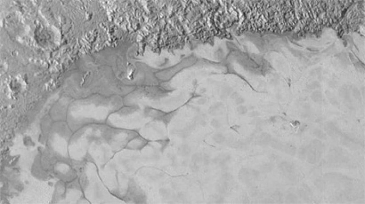 NASA spacecraft spots floating hills on Pluto