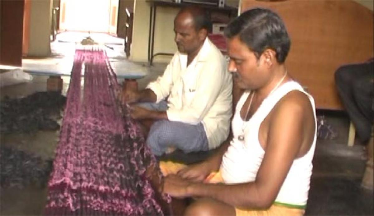 National awards for 2 Telangana State weavers