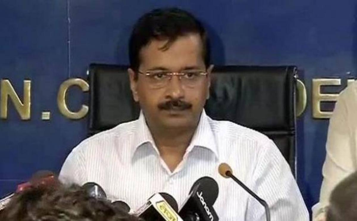 Kejriwal gets bail in poll affidavit case