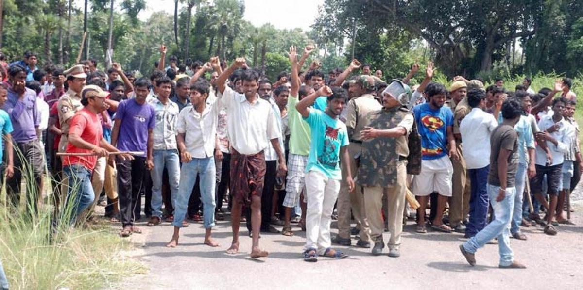 Engineering students death in Vizag leads to massive protests