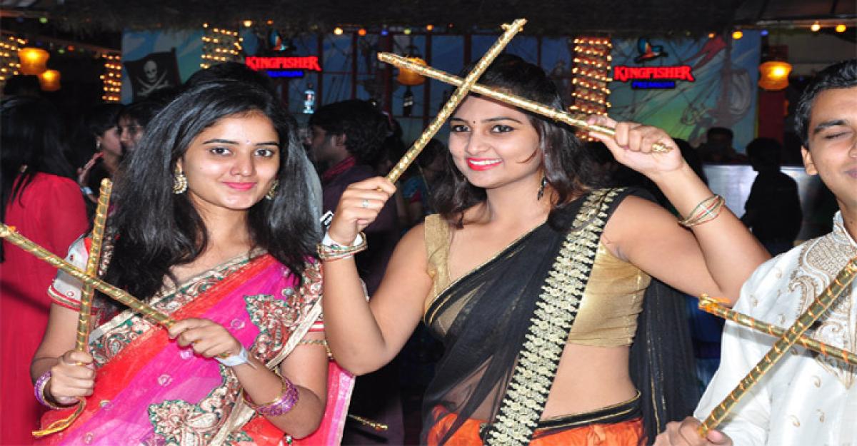 Grand Dandiya Ball creates euphoria