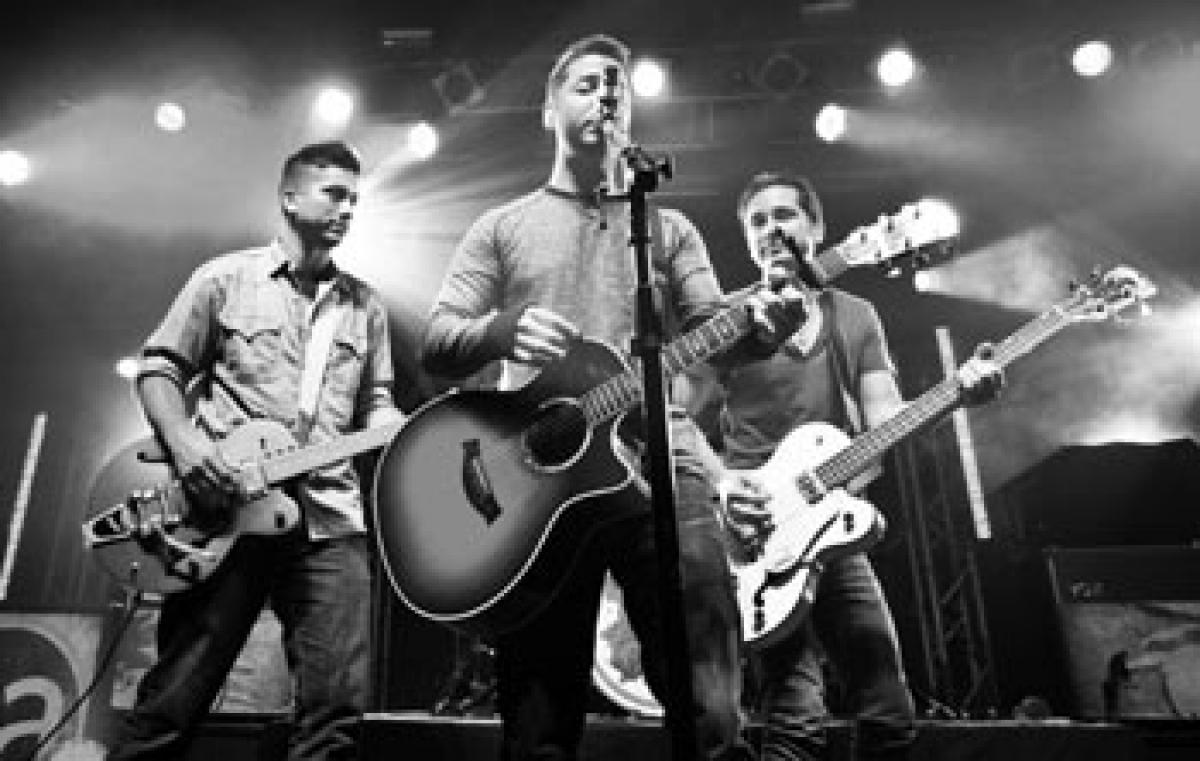 Boyce Avenue to tour Mumbai, Garden City