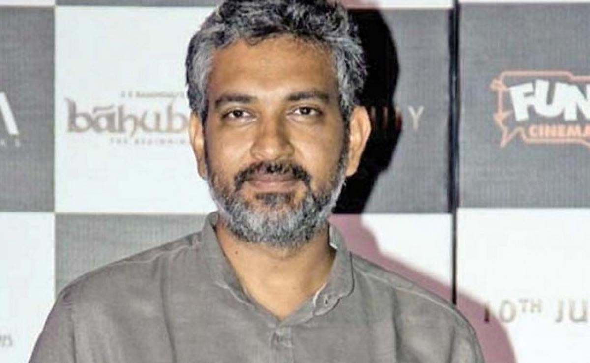 Rajamouli denies Chiranjeevi being part of Baahubali 2