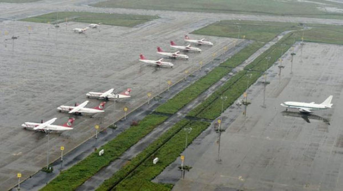 Chennai airport fully operational; power supply restored in city