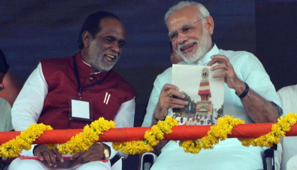 Narendra Modi sees bright future for BJP in TS