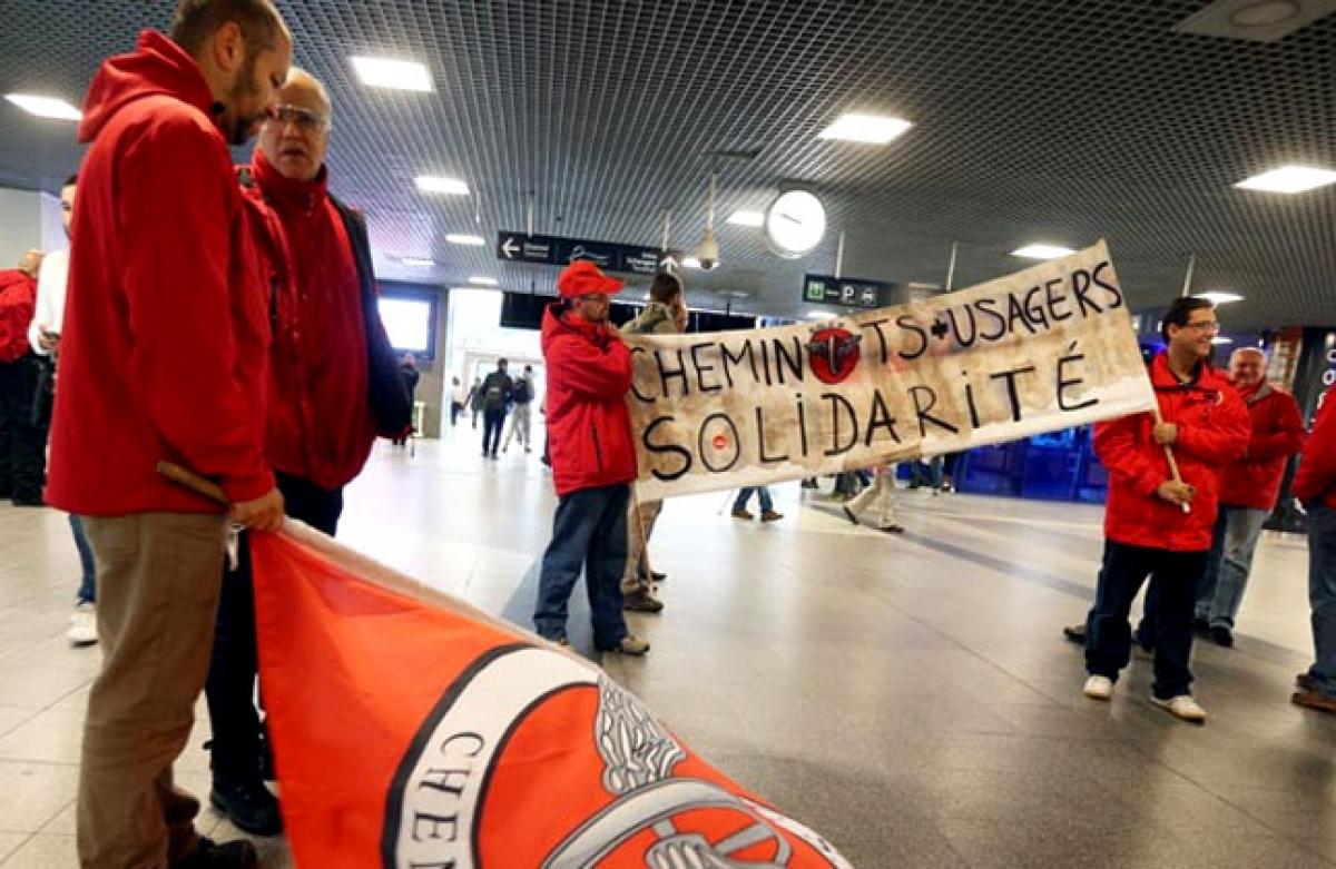 Belgian rail workers strike hit international services