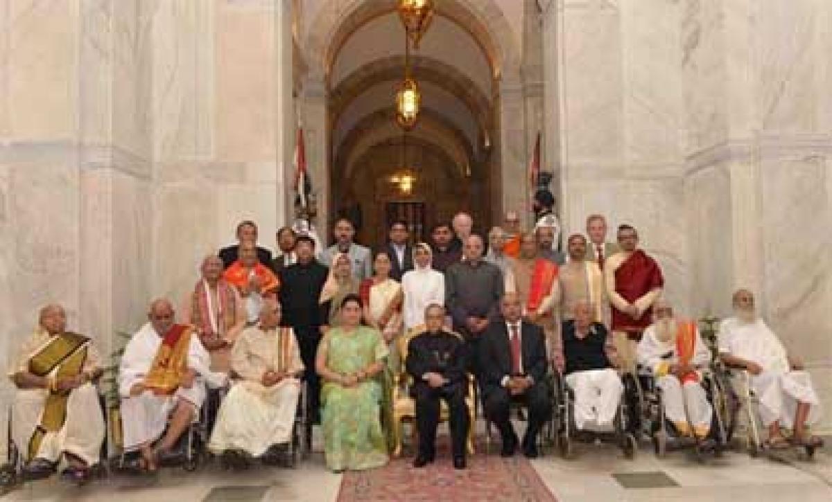 Certificate of honour to Scholars in Sanskrit, Pali, Arabic and Persian