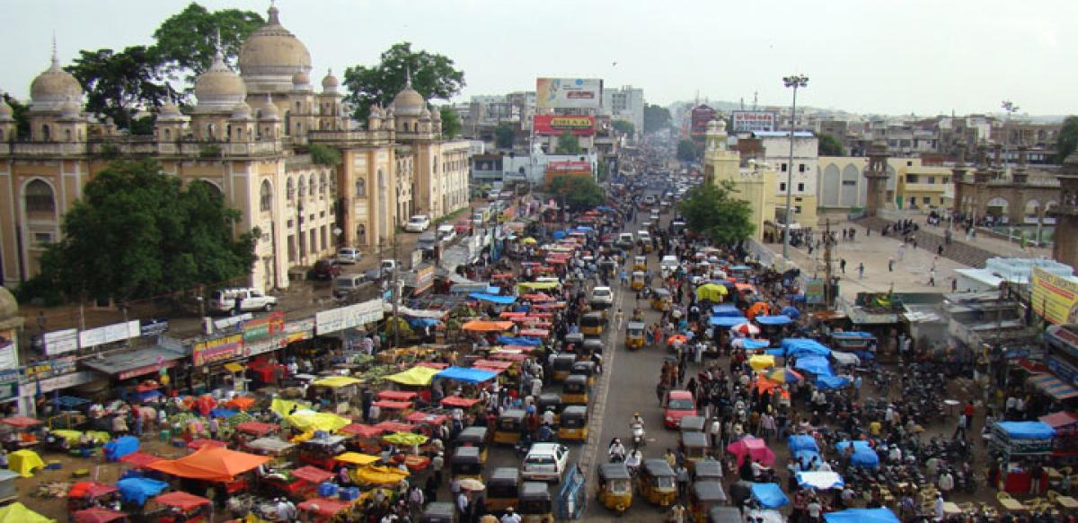 Charminar notorious for bringing Hyderabad to halt