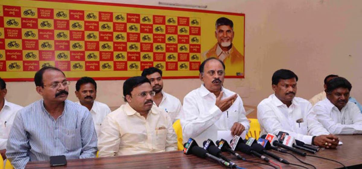 Stop politicising farmers issues, TDP to KCR