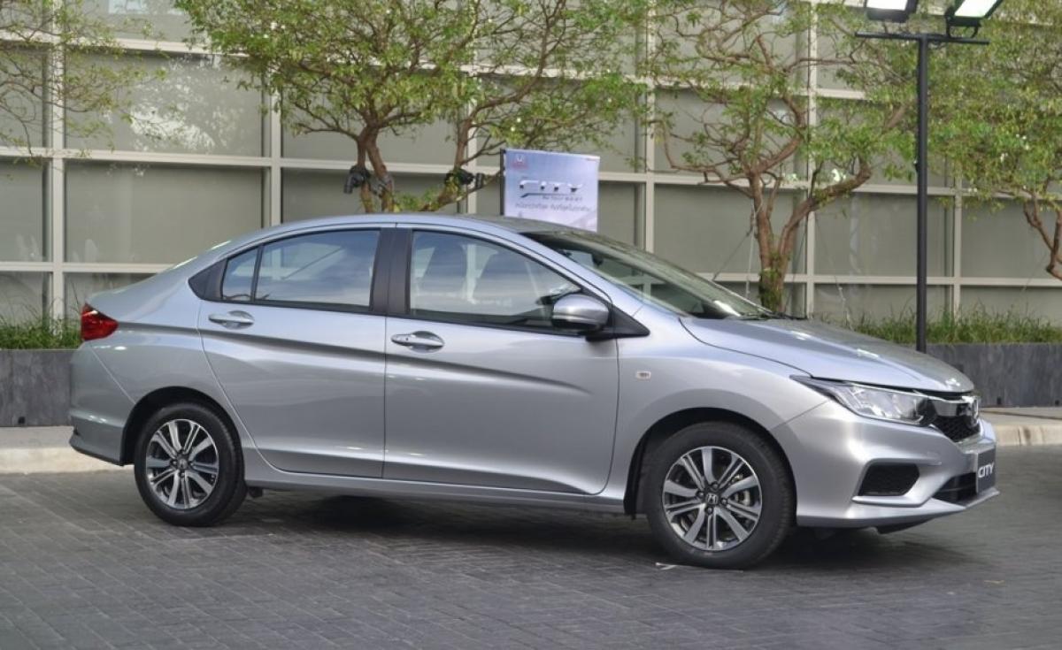 Maruti Ciaz moves past Honda City sales ahead of new City’s launch