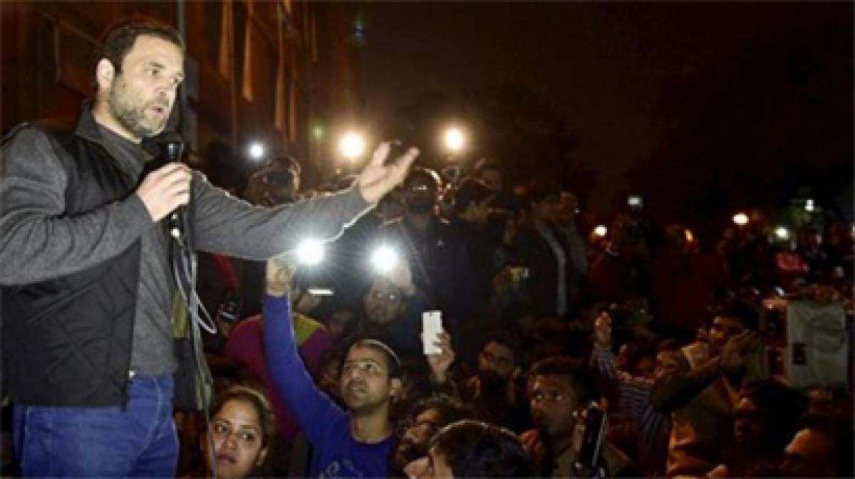 JNU row: Student stir gets Congress, Left muscle