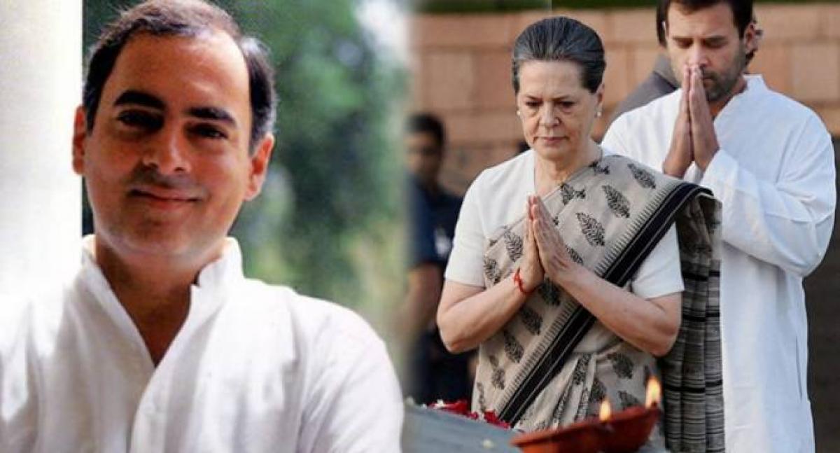 Sonia, Rahul pay tributes to Rajiv Gandhi on 26th death anniversary