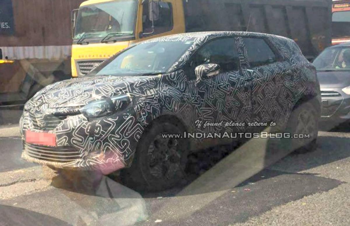 Renault begins testing Captur (Kaptur) in India