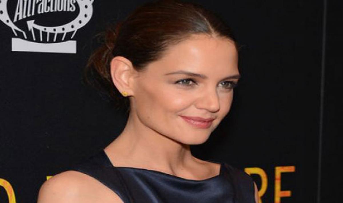 Katie Holmes very serious about Foxx